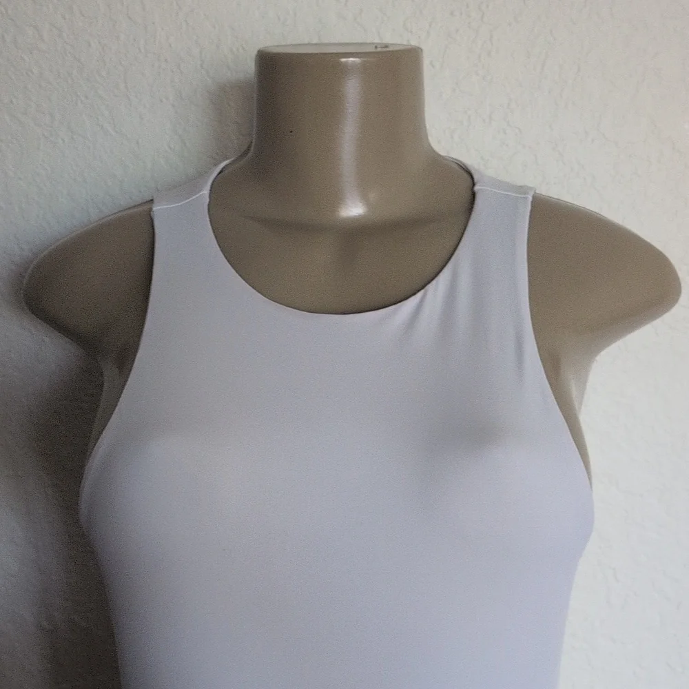 White Sleeveless Bodysuit - Picture 2 of 3